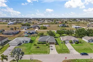 927 NW 12th Terrace, Cape Coral, FL 33993 - Photo 31