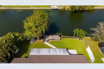 2207 NE 1st Ter, Cape Coral, FL 33909 - Photo 37
