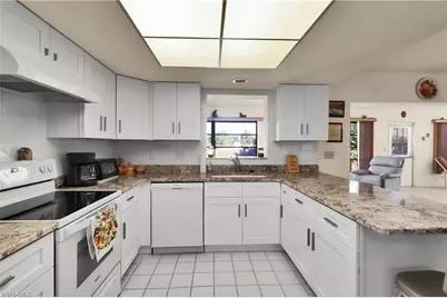 611 Lhommedieu St, Lehigh Acres, FL 33936 - Photo 9