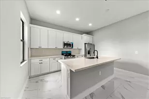 2221 Tropicana Parkway W, Cape Coral, FL 33993 - Photo 9