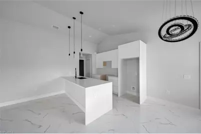 2603 36th St SW, Lehigh Acres, FL 33976 - Photo 7