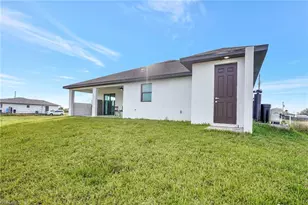 1209 NE 7th Ave, Cape Coral, FL 33909 - Photo 47