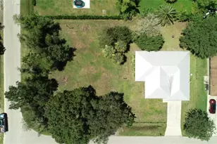 2400 Leavitt Rd, Alva, FL 33920 - Photo 9