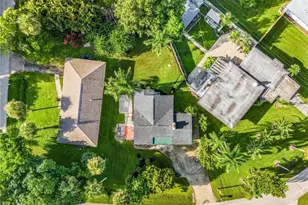 4472 E Riverside Dr, Fort Myers, FL 33905 - Photo 17