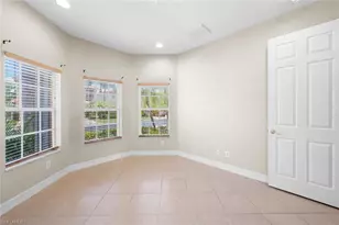 10310 Carolina Willow Dr, Fort Myers, FL 33913 - Photo 5