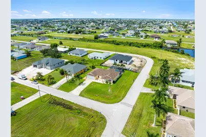 308 NW 22nd Ct, Cape Coral, FL 33993 - Photo 43