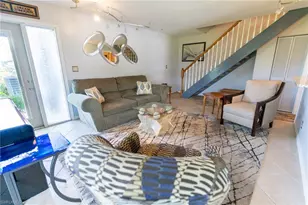 3271 Maple Leaf Cir, Fort Myers, FL 33907 - Photo 15