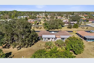 235 Thistle Ct, Lehigh Acres, FL 33936 - Photo 33