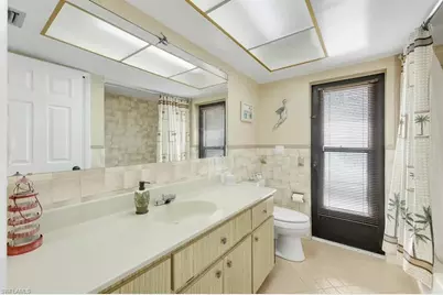 101 SW 50th St, Cape Coral, FL 33914 - Photo 25