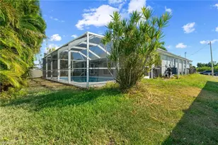 131 NW 6th St, Cape Coral, FL 33993 - Photo 27