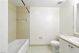 8423 Bernwood Cove Loop, Fort Myers, FL 33966 - Photo 13