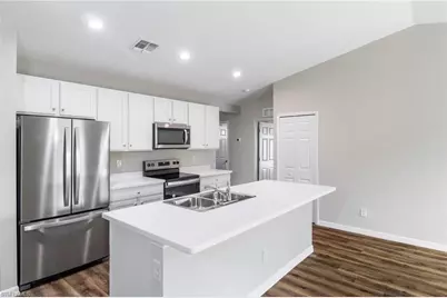 2540 NW 19th Pl, Cape Coral, FL 33993 - Photo 13