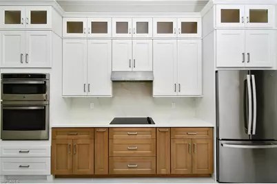 907 SW 15th Pl, Cape Coral, FL 33991 - Photo 23