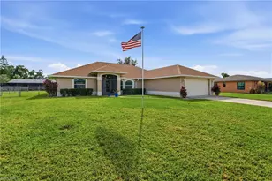 1824 SE 14th Terrace, Cape Coral, FL 33990 - Photo 3