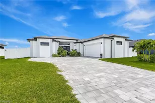 302 NW 1st St, Cape Coral, FL 33993 - Photo 35