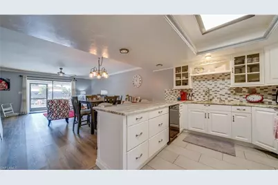 1102 SE 39th Ter #101, Cape Coral, FL 33904 - Photo 3