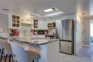 1102 SE 39th Terrace, Cape Coral, FL 33904 - Photo 7