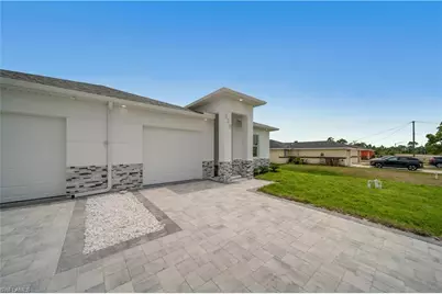 1155 Countess Ave, Lehigh Acres, FL 33974 - Photo 5