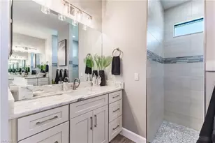 2926 Miracle Pkwy, Cape Coral, FL 33914 - Photo 41