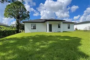 3221 Vera Ct, Lehigh Acres, FL 33976 - Photo 11