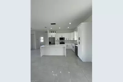 3221 Vera Ct, Lehigh Acres, FL 33976 - Photo 3
