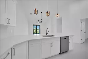 1110 Eisenhower Blvd, Lehigh Acres, FL 33974 - Photo 15
