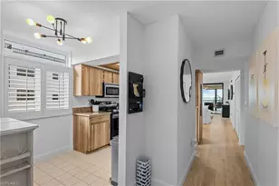 9415 Gulf Shore Dr, Naples, FL 34108 - Photo 7