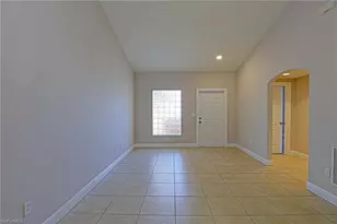 4172 Castilla Circle, Fort Myers, FL 33916 - Photo 3