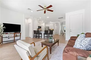 10521 Diamante Way, Fort Myers, FL 33913 - Photo 5
