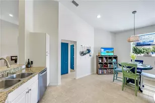 12110 Summergate Cir, Fort Myers, FL 33913 - Photo 21