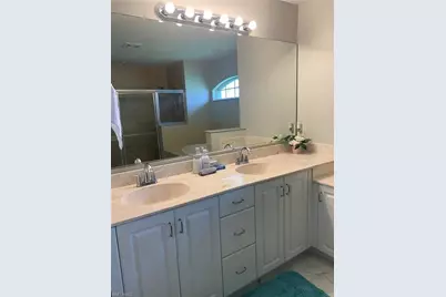 420 NE 15th Ter, Cape Coral, FL 33909 - Photo 15