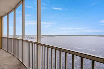 2743 1st St #1704, Fort Myers, FL 33916 - Photo 3