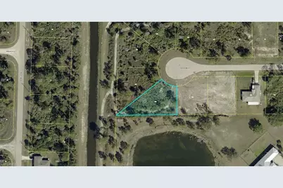 904 Gleason St, Lehigh Acres, FL 33974 - Photo 1