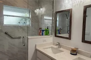 10700 Aqua Surf Ct, Estero, FL 33928 - Photo 11