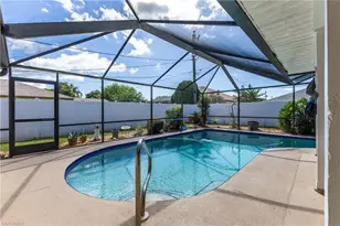 928 SE 21st Pl, Cape Coral, FL 33990 - Photo 21