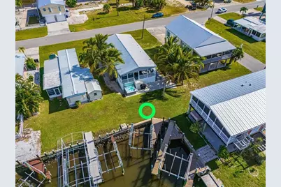 2801 York Rd, Saint James City, FL 33956 - Photo 15