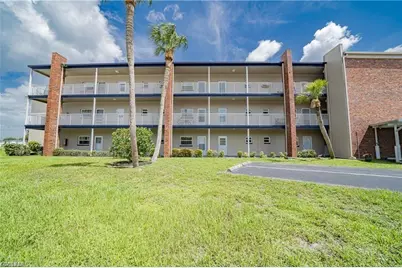 3100 Harbor Blvd #114, Port Charlotte, FL 33952 - Photo 3