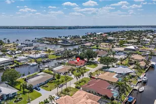 5347 Malibu Ct, Cape Coral, FL 33904 - Photo 5
