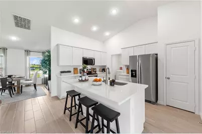 207 NW 4th Pl, Cape Coral, FL 33993 - Photo 5