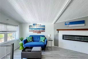 11561 Valleyview Dr, Fort Myers, FL 33908 - Photo 3