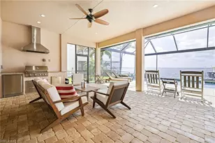 2262 SE 28th St, Cape Coral, FL 33904 - Photo 39