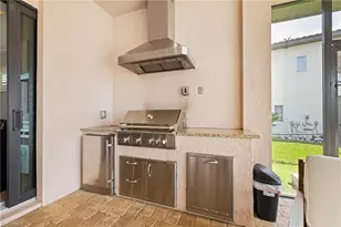2262 SE 28th St, Cape Coral, FL 33904 - Photo 41
