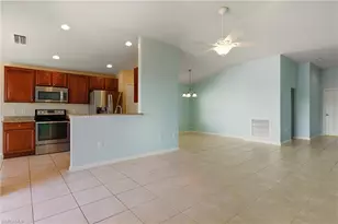 2546 Greendale Pl, Cape Coral, FL 33991 - Photo 11