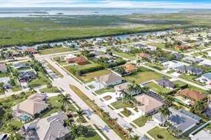 2833 Gleason Pkwy, Cape Coral, FL 33914 - Photo 47