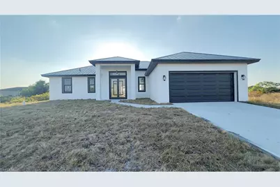 9006 Lamkin Cir, Labelle, FL 33935 - Photo 1