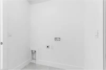 1109 Cumming St E, Lehigh Acres, FL 33974 - Photo 9