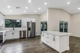 6462 Royal Woods Dr, Fort Myers, FL 33908 - Photo 13