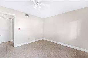 1126 SE 8th St, Cape Coral, FL 33990 - Photo 17