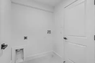 741 Boulogne Ct, Lehigh Acres, FL 33974 - Photo 9