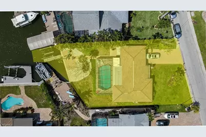 220 Albatross St, Fort Myers Beach, FL 33931 - Photo 1